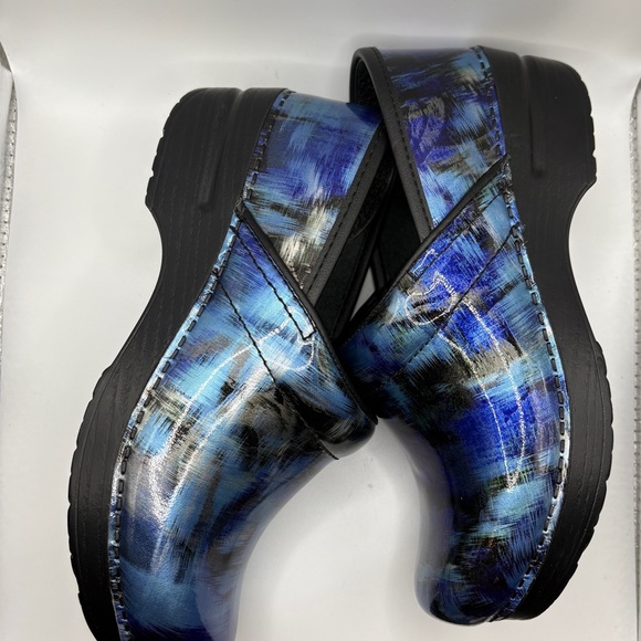 Dansko Black Leather Clogs - Picture 6 of 8